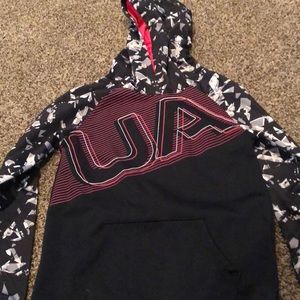 Girls under armour hoodie